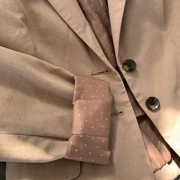 H&M Blazer with polka dot lining - Picture 6 of 8